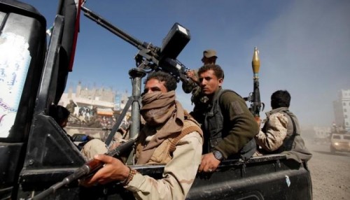 إندلاع معارك عنيفة بين قوات الشرعية والحوثيين بهذه المحافظة