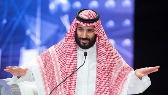 ولي العهد السعودي يكشف عن مشاريع عملاقة ستحول المملكة إلى مركز عالمي للطاقة