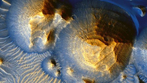 المريخ نجا من 500 مليون سنة من الانفجارات البركانية الفائقة