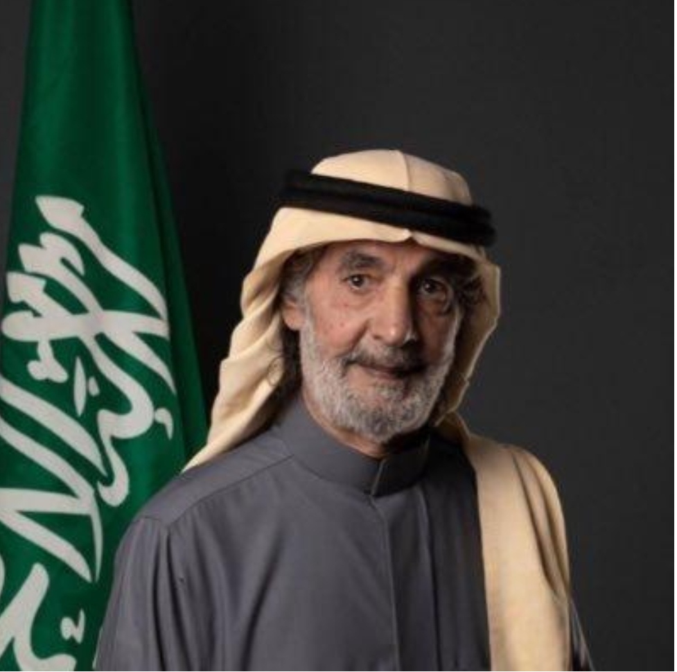 وفاة فنان ومخرج سعودي عالمي قدير بعد صراع مع المرض