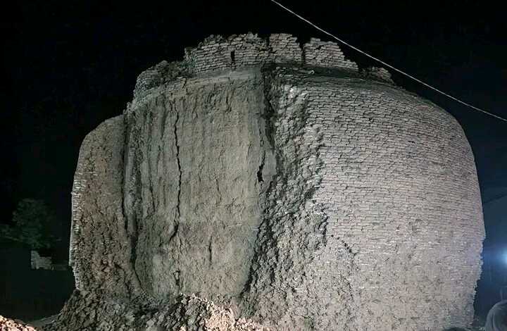 انهيار أحد جدران قلعة حيس التاريخية بمحافظة الحديدة