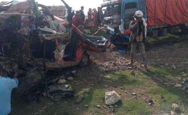 وفاة اربعة أشخاص بحادث مروري في محافظة ذمار