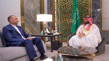 تفاصيل لقاء ولي العهد السعودي مع وزير خارجية إيران