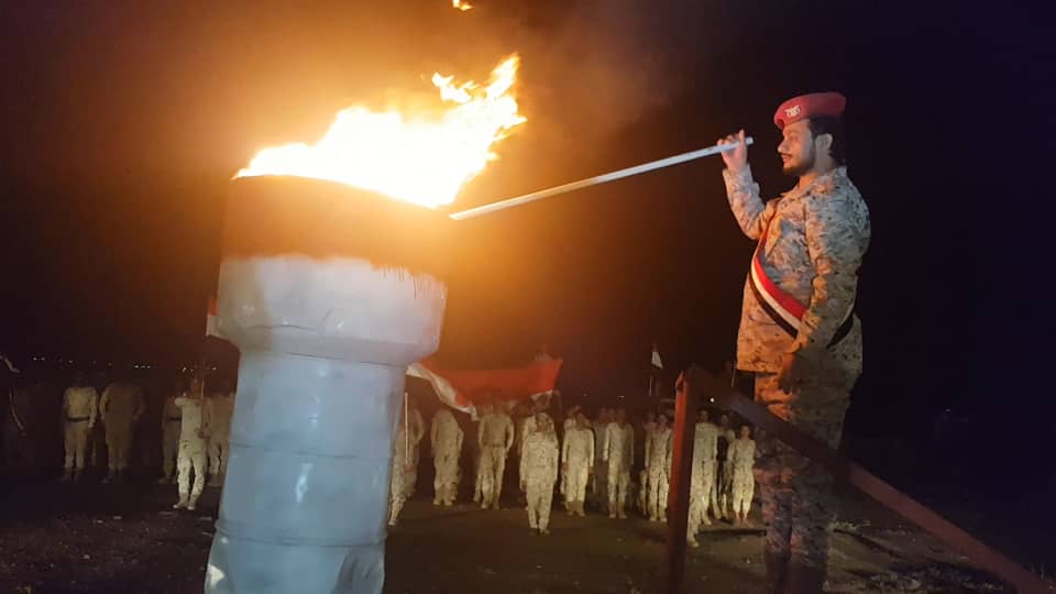 الجيش الوطني يوقد شعلة ثورة 26 سبتمبر في معقل زعيم مليشيا الحوثي بجبل مران صعدة