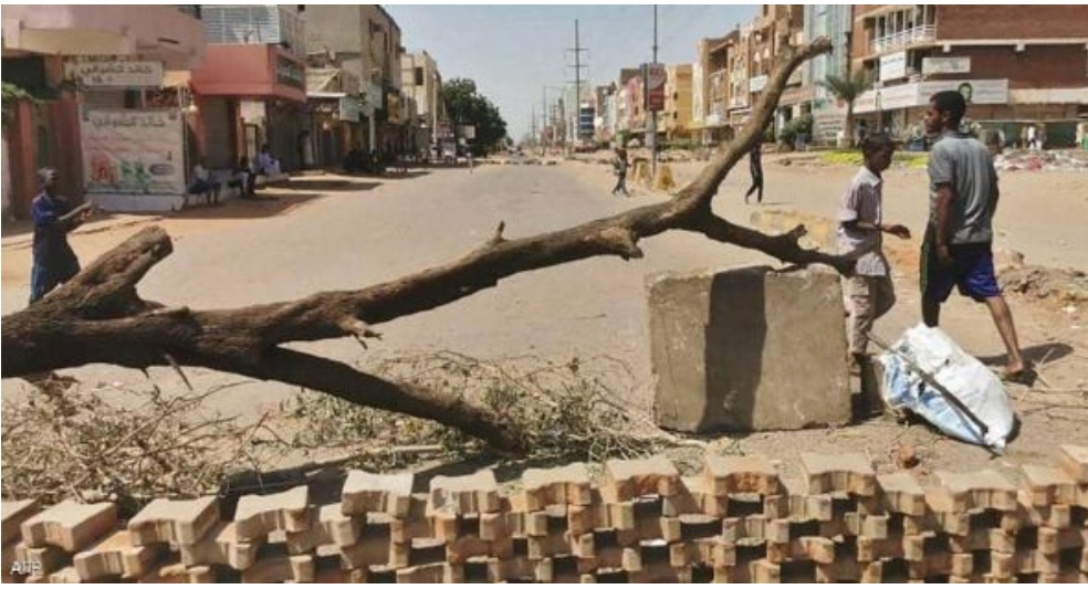 بعد إعلان حالة الطوارئ.. كيف هو الوضع في السودان؟