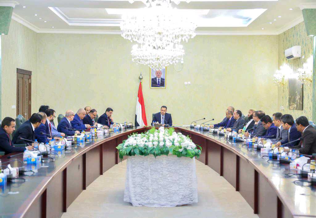 قرارات جديدة وتوجيهات عاجلة للحكومة اليمنية.. تفاصيل